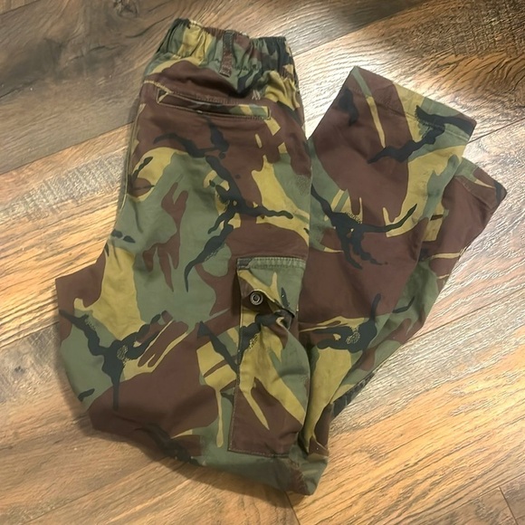 Polo Ralph Lauren
Slim Stretch Twill Cargo Pants size 10 - Picture 4 of 5